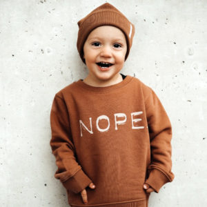 Kinder Sweatshirt Nope Karamell